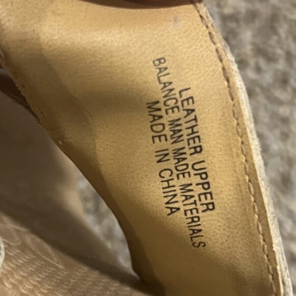 b.o.c. Born Concept Leather Thong Wedge Sandal - Picture 8 of 10